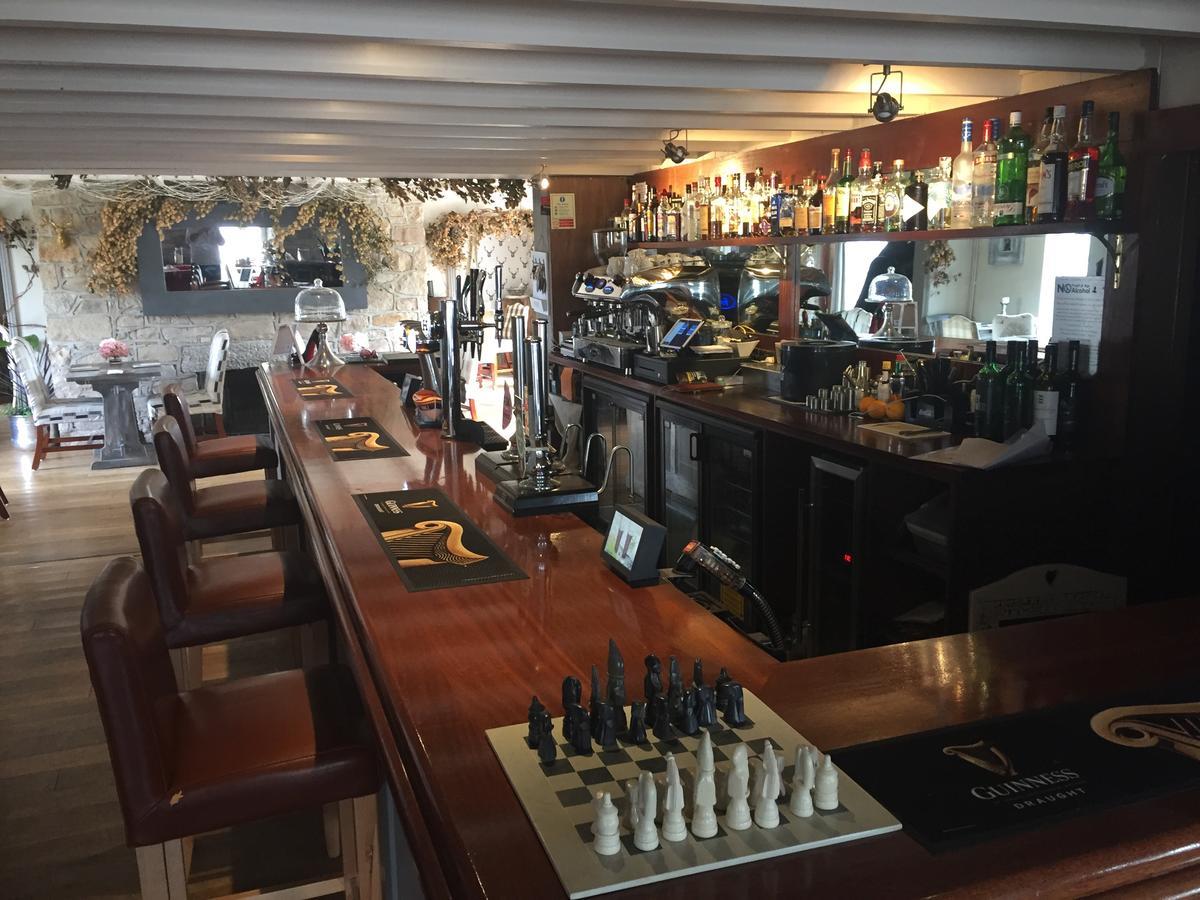 Coach And Horses Inn Пензанс Екстер'єр фото